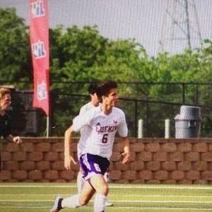 Meet your Posher, Cesar